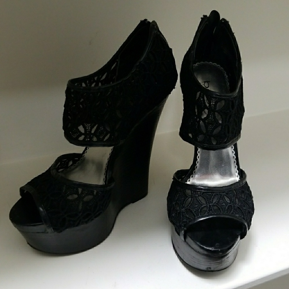 Bebe Wedges